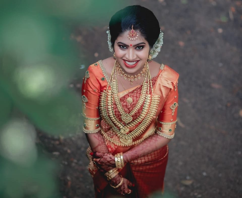 NICKZ HAIR AND BEAUTY SALON ULLIYERI